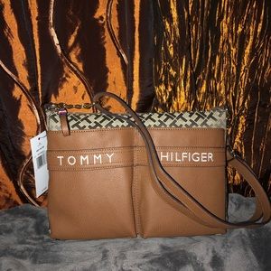Tommy Hilfiger Crossbody Bag